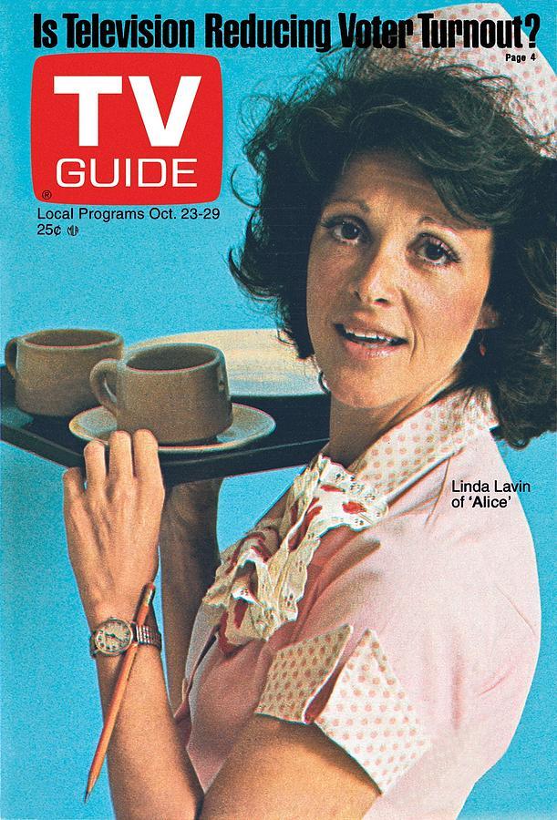 Linda Lavin on the Oct. 23 - 29, 1976 cover of TV Guide