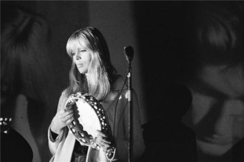 Nico on stage with the Velvet Underground at the Exploding Plastic Inevitable 1966 photographed by L
