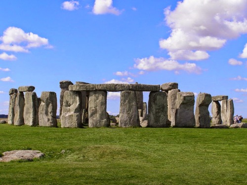 William Stukeley and the Mystery of Stonehenge http://ift.tt/1xpovFZ