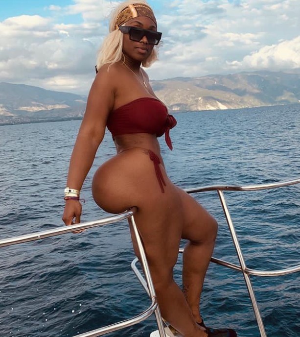 kingjazziedad:  DeliciouslySexy. Curvy. BootiDelicious Mami.. Ms MaddyMoreBucks 💜
