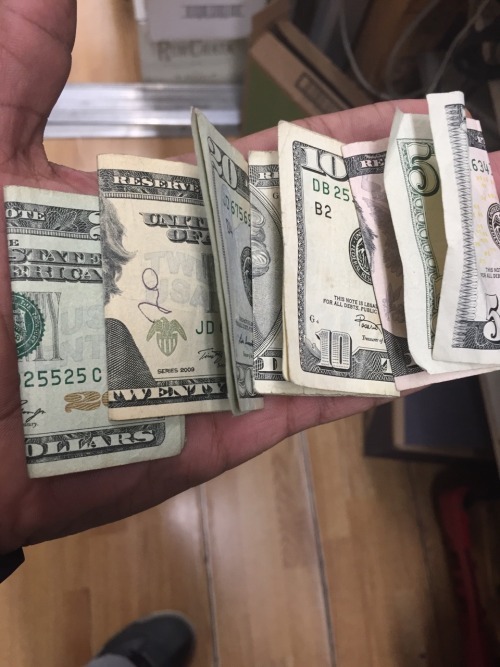 nikareeashlee:  sarcasticsoulsandcomfortzones:  trappinfortuition:  totheonedegree:  trilligan-island:  linda-sosa:  totheonedegree:   melaninprincess520:   theunmarkedjournal:   myakahla:   myakahla:   princessfailureee:   totheonedegree:  ashleykatina: