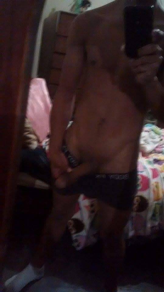 rgkevina:  Hetero 18 anos de México. 