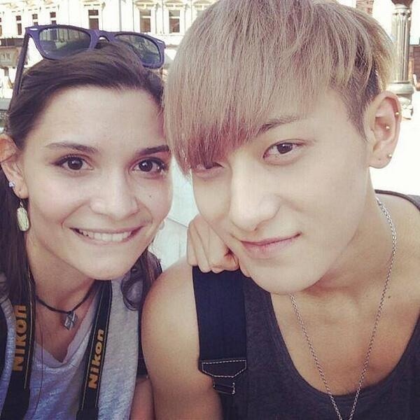 xokpop:  Most of the selcas in Russia for us to all cry in jealousy about :) 