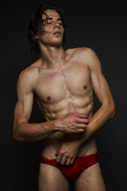 longhairedboysonly: Jeremy Anderson by Trent