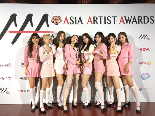 team-twice:AAA 여자 인기상 AAA 올해의 가수상 축하해요, 고마워요 원스 AAA Female Popularity Award AAA Grand Prize Congratu