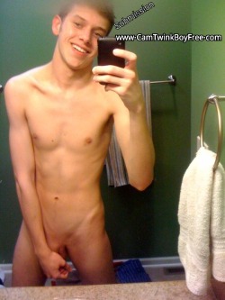 lovetwinkboysnaked:  Afternoon delight Hot Twink and Jock Cams (more…)View Post