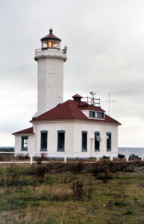 Lighthouse, Port Townsend, Washington, December 2003.