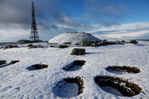 Cairnpapple Hill, Bathgate, nr. Edinburgh, 11.2.18. A prehistoric burial complex from the Neolithic 