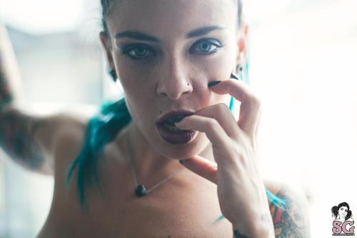 http://3rdoftheyear.tumblr.com/post/99348782369