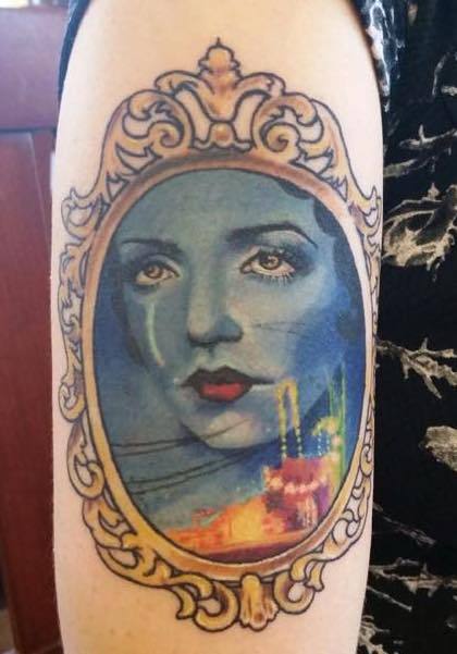 fuckyeahtattoos:  The Great Gatsby themed tattoo by the wonderful Ms Colby at Broad Street Tattoo in Bridgewater, MA. This was my first tattoo and I’m very pleased!