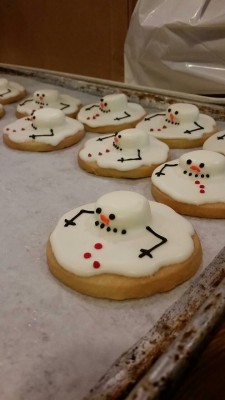 thesassycat:  Global warming themed cookies 
