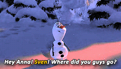 ging-ler:  why am i laughing like its black and white when Olaf realizes its Kristoff but then its all in color for when its Sven. Like Olafs dreams where crushed when he found out Kristoff’s name wasnt actually Sven and now he is reliving the good