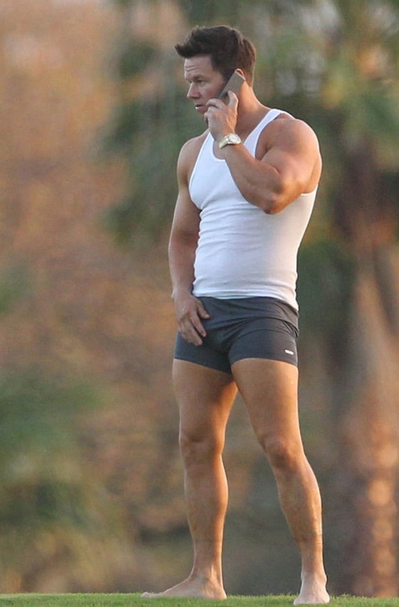 akosipedropenduko:  Mark Wahlberg
