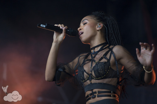 FKA twigs @ Laneway Festival, Sydney…