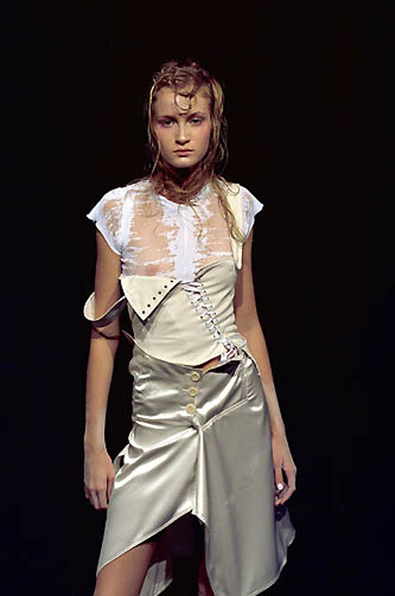 John Galliano Spring 2000 Ready-to-Wear Collection