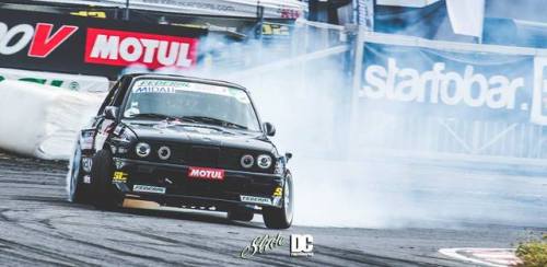 BMW E30 V8 with CEIKA big brake kit and coilovers. Check out our custom performance parts here : htt