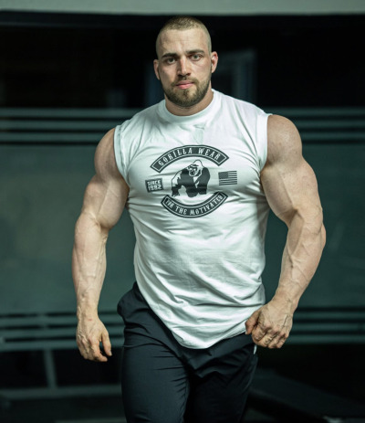 Дэнни Каганович бодибилдер