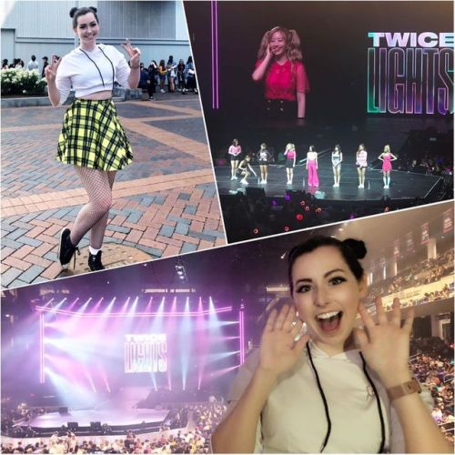 I went to see Twice in Chicago! Swipe for video! Oh my gosh I was all by myself and it was still suc