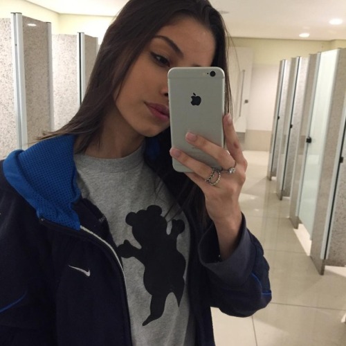 http://streetgrl.tumblr.com/post/160879498612