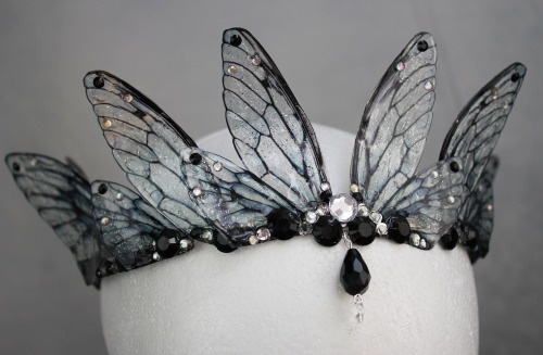 sosuperawesome: Fairy Crowns Just As Strange As I Am on Etsy See our #Etsy or #Crowns tags