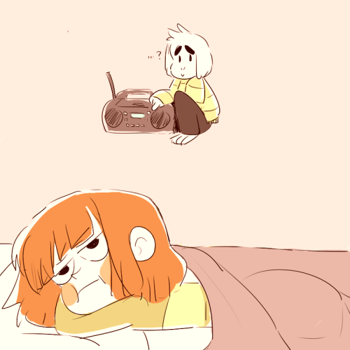 doreenchartreuse:  plot twist: chara loves porn pictures