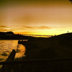 erryneilz:  Sunset runs are zee best runs.