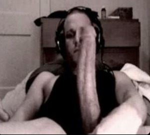 highlanderlegend:  this mans dick is godly: http://www.xtube.com/community/profile.php?user=mred0950