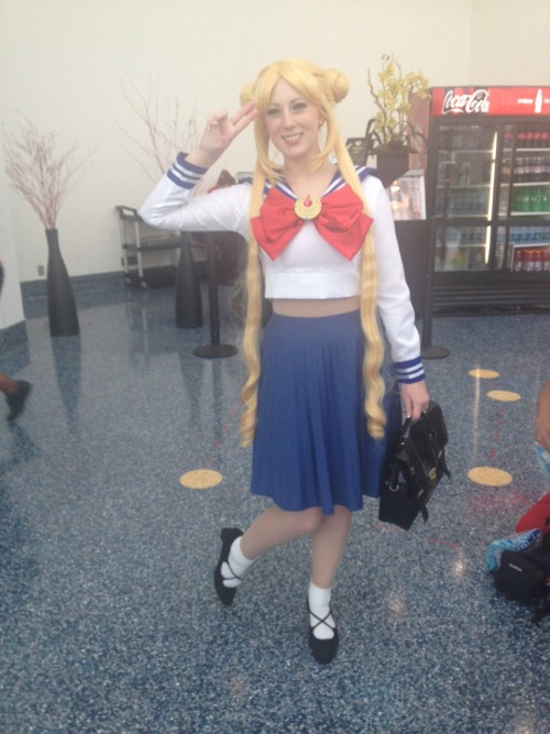 brb-watching-gay-porn:Some of the picture from day two of anime expo!!oooooh I am the Beni