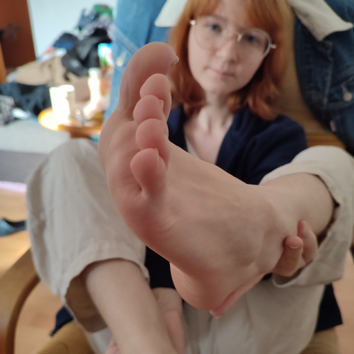 lollypop23:You happy to see my soles today?