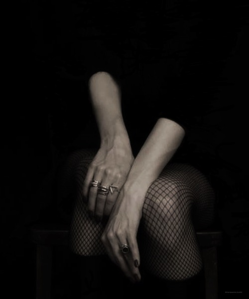 distantpassion:  (…) la belleza de las cosas existe en el espíritu de quien las contempla…(Beauty in things exists in the mind of the beholder).“Del criterio del gusto”.David Hume.