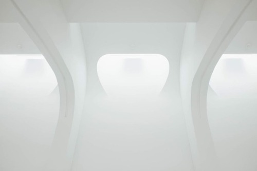 skylights #milwaukeeartmuseum #calatrava #architecture #minimalism #milwaukee #myfujifilm #x70 (at M