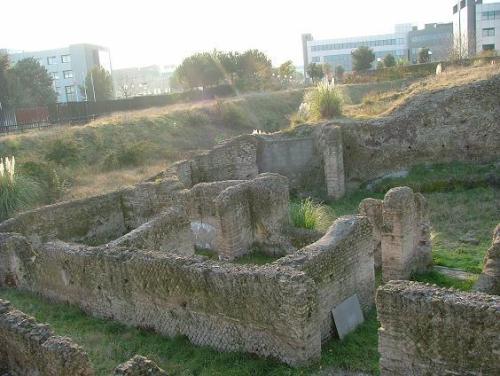  Villa romana su via Carciano ( Settecamini - Agro Romano - Roma) by panoramio Villa romana su via C