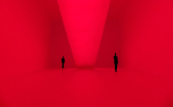 wetheurban:SPOTLIGHT: Light Sculptures by James TurrellAn exploration into American artist James Turrell&rsquo;s jaw-dropping installations. Oh, the things we&rsquo;d do to experience one of these IRL. Through the genius controlled use of light and space,