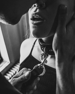 fantasies-of-a-dominant:  “Shh, kitten, quiet your mind”  “Come here to me”  “Let me feel you on my lips”  Follow for more @fantasies-of-a-dominant 
