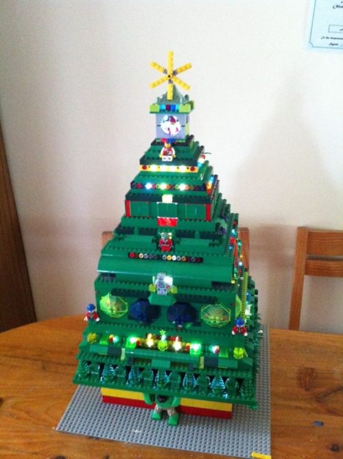 Ten Incredibly Creative Christmas Trees! Some amazing non traditional Christmas trees just in time t