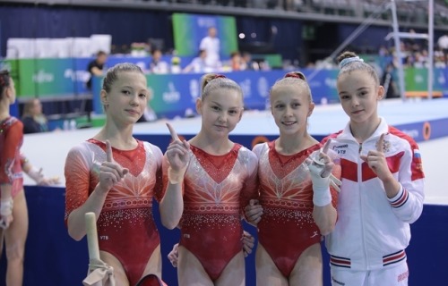 agathacrispies:WAG 2019 Junior World Championships | Team Russia (Source: sportgymrus)