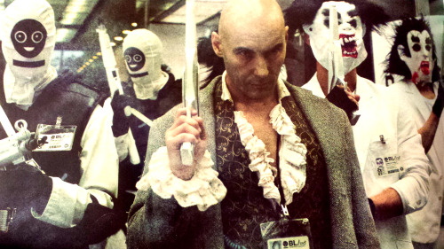 clashing-plaids:  Art is the Weapon 