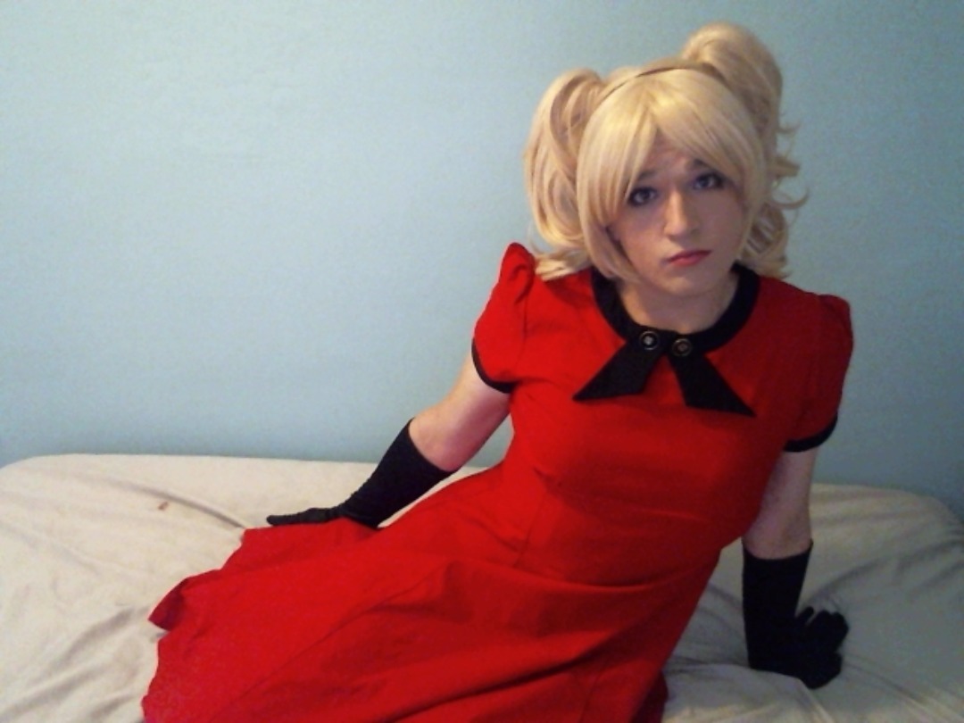 tg4fun:  ashleymaybeanother cute and adorable girl from reddit =)via: https://www.reddit.com/user/ashleymaybe