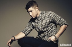 jobrosnews:  Nick Jonas photographed on Oct.