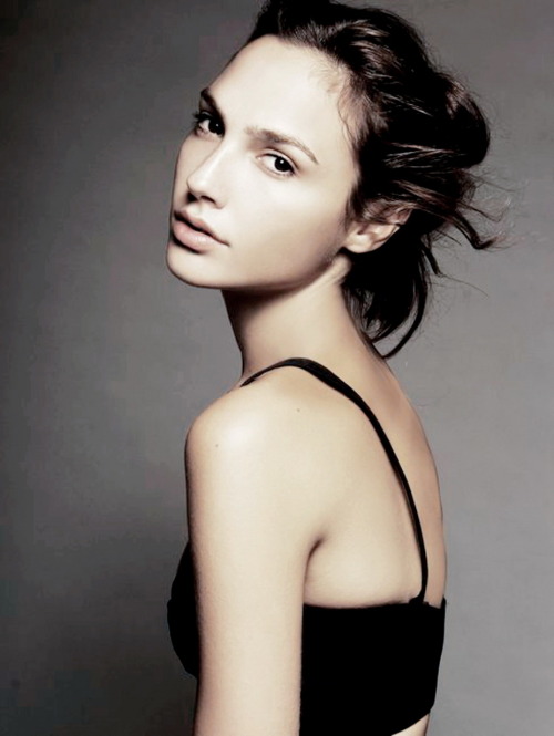 cute-brunette-babe:Brunette Babe http://cute-brunette-babe.blogspot.com/