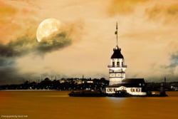 moonipulations:  Elapsed Time… Full moon over İstanbul, Turkey – Photography by Necat Çetin http://bit.ly/1x32Ft5…