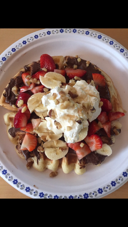 From Gastroposter Cathy Luff: Perfect long weekend breakfast. Waffle with Nutella strawberries banan