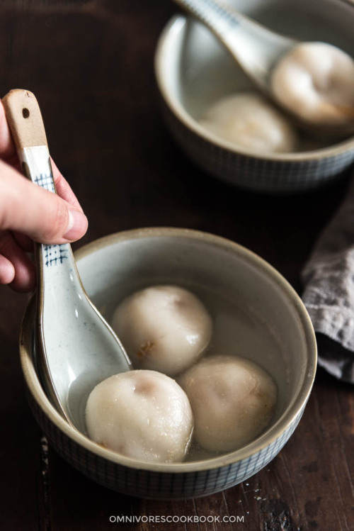 foodffs:Tang Yuan (Sweet Rice Balls with Peanut Butter Filling) - Learn how to make Tang Yuan to cel