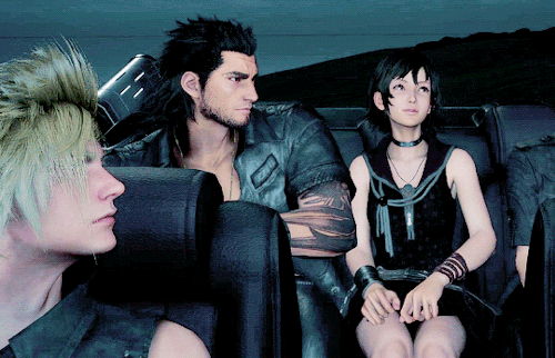 dizzymoogle:lol I have never seen her do that to Prompto 