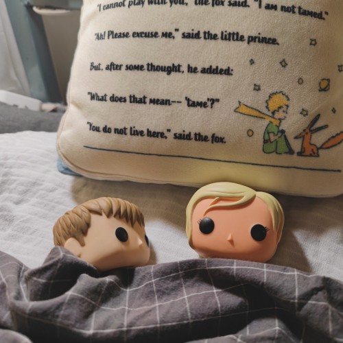 "tell Me A Bedtime Story Wench"