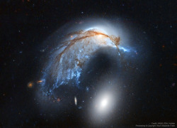 the-universe-njo:NGC 2936 &amp; Arp 142