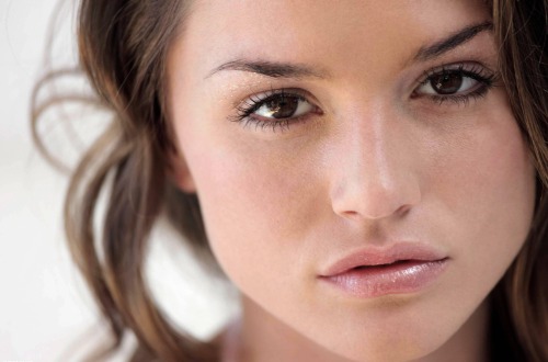 realcelebritynudes:  Tori Black - Ray Donovan