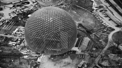 magictransistor:R. Buckminster Fuller