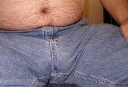 speedoweirdo:  bigthickguys:  Packages waiting