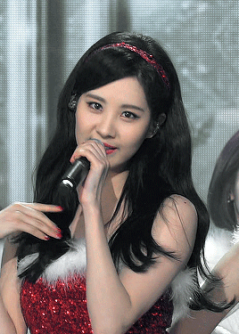 sonesource: Soshi Christmas Countdown 🎄 December 4th: Diamond (141219 Music Bank Year End Special) 